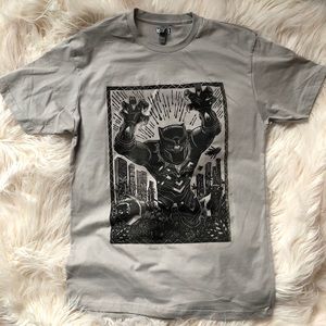Black panther graphic t shirt